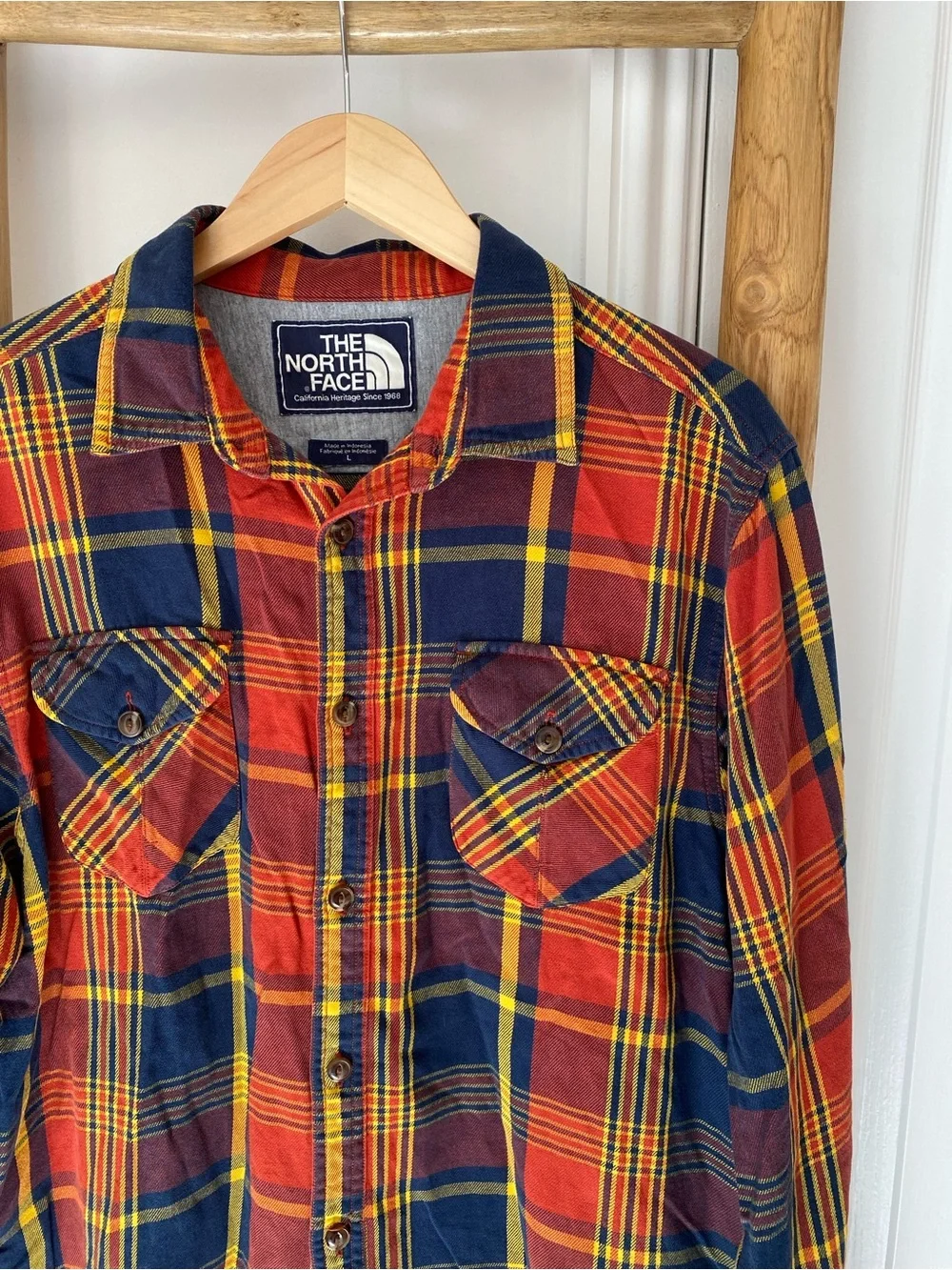 The North Face Men's Sz Large Orange Plaid Flannel Shirt Long Sleeve W/Pockets